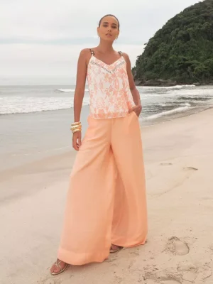 Calça pantalona c/ elástico traseiro